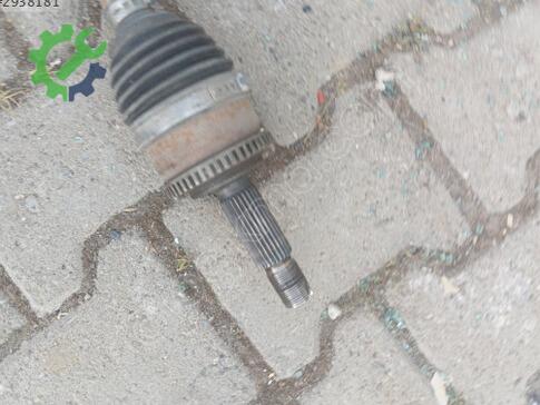 Hyundai i20 Sağ Ön Aks 49501C8000 çıkma parça