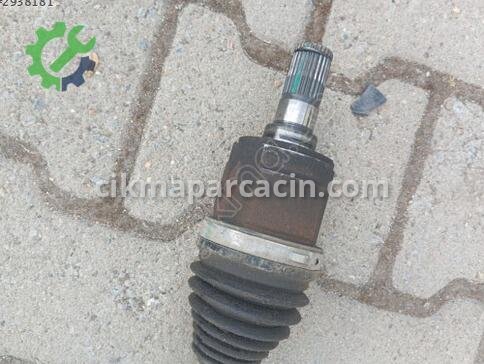 Hyundai i20 Sağ Ön Aks 49501C8000 çıkma parça