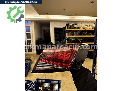 Seat Leon Sağ Arka Stop çıkma parça