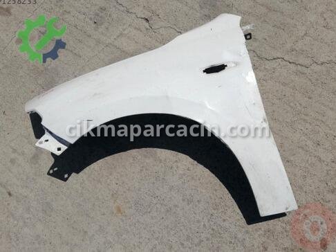 Fiat Egea Sol Ön Çamurluk çıkma parça