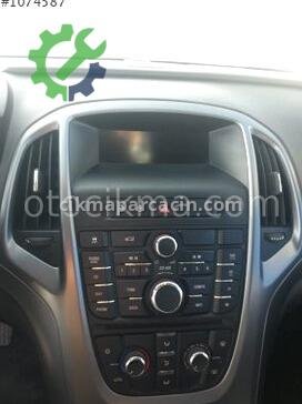 Opel Astra Teyp Çerçevesi çıkma parça