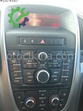 Opel Astra Teyp Çerçevesi çıkma parça