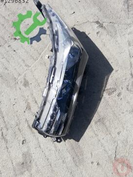 Toyota Corolla Sol Ön Far çıkma parça