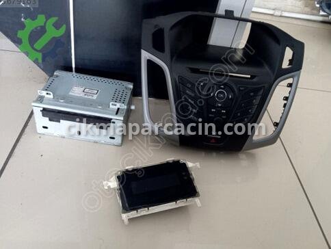 Ford Focus Cd - Çalar çıkma parça