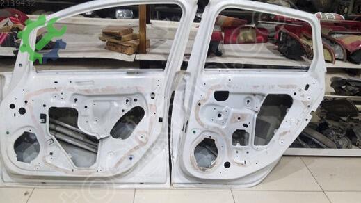 Opel Astra Sağ Ön Kapı çıkma parça