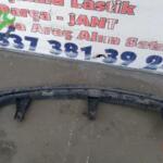 2015 2018 Opel Astra j kasa tampon alt tutacağı