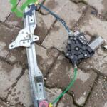 2015 2018 Opel Corsa sol ön cam krikosu