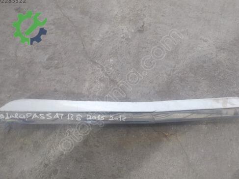 Volkswagen Passat Kapı Çıtası çıkma parça