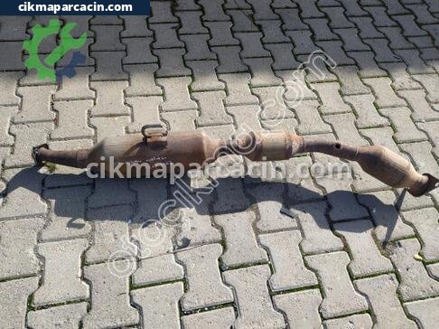 Toyota Corolla Katalizör çıkma parça