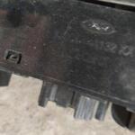 2015 2021 Ford Tourneo courier sol ön ön cam düğmesi