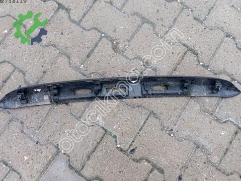 Dacia Duster Bagaj Çıtası çıkma parça