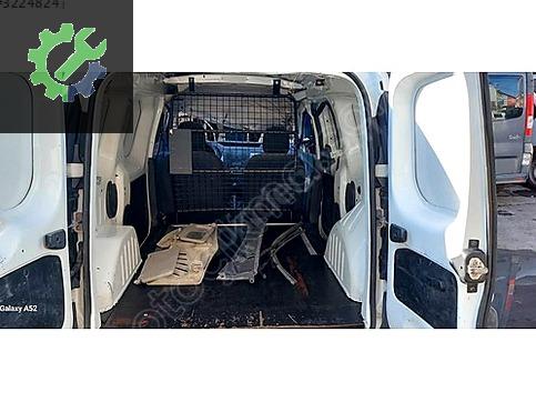 Dacia Dokker Göğüslük çıkma parça