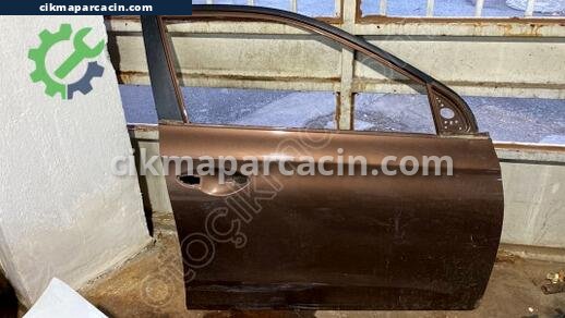 Hyundai Accent Sağ Ön Kapı çıkma parça