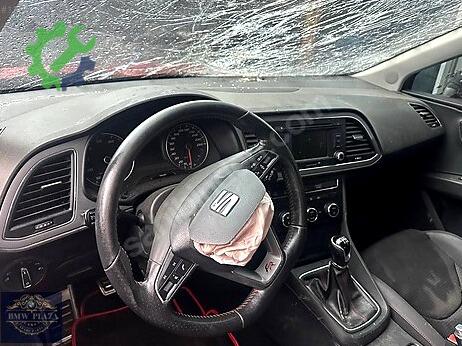 Seat Leon Torpido çıkma parça