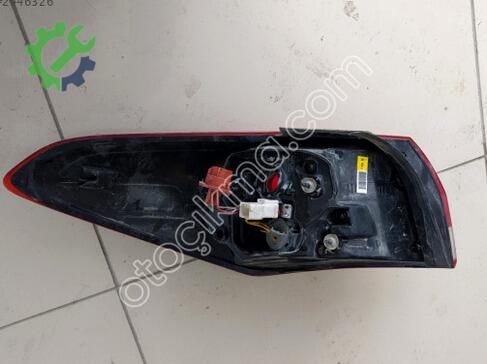Kia Cerato Sağ Arka Stop çıkma parça