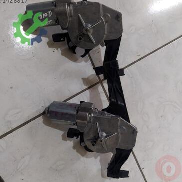 Opel Corsa Arka Silecek Motoru çıkma parça