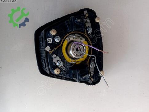 Ford Focus Direksiyon Airbag çıkma parça