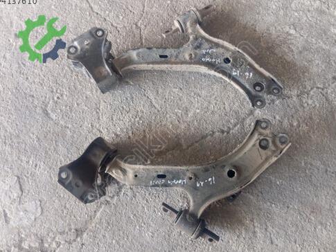 Honda Civic Salıncak (Alt Tabla) çıkma parça