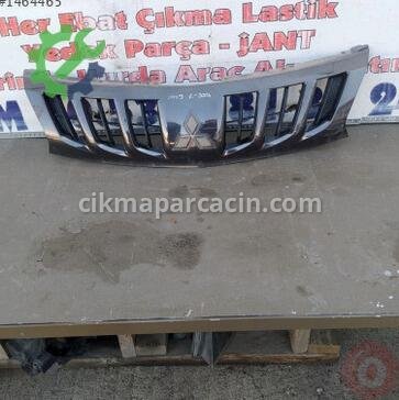 Mitsubishi L200 Ön Panjur çıkma parça