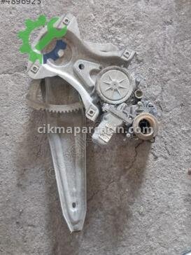 Toyota Corolla Sol Arka Cam Krikosu çıkma parça