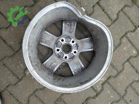 Volkswagen Golf Çelik Jant çıkma parça