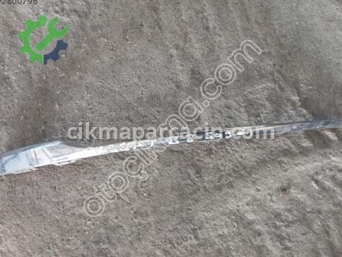 Volkswagen Passat Tampon Izgara Çıtası çıkma parça