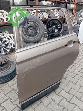 Volkswagen Tiguan Sol Arka Kapı çıkma parça