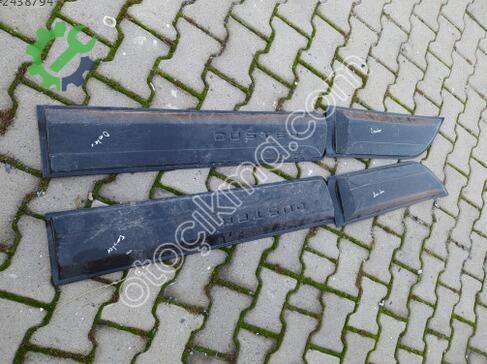 Dacia Duster Sağ Kapı Çıtası çıkma parça