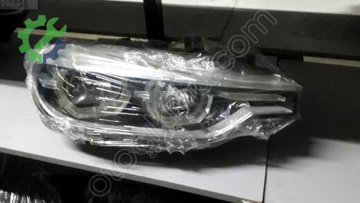 BMW 2 Serisi Sağ Ön Far çıkma parça