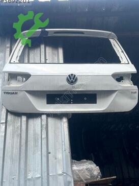 Volkswagen Golf Arka Bagaj çıkma parça
