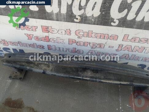 Volkswagen Jetta Arka Tampon Demiri çıkma parça