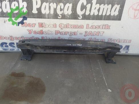 Volkswagen Jetta Arka Tampon Demiri çıkma parça