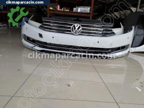 Volkswagen Passat Ön Tampon çıkma parça