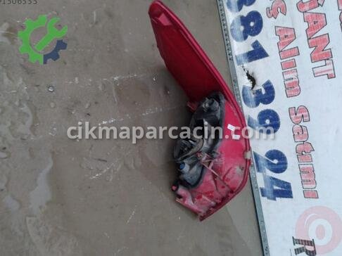 Peugeot 301 Sağ Arka Stop çıkma parça