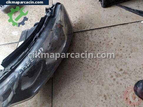 Peugeot 301 Sol Ön Far çıkma parça