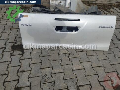 Toyota Hilux Bagaj Kapağı çıkma parça