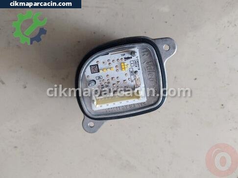 Opel Corsa Far Beyni çıkma parça