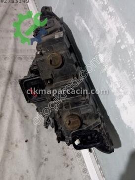 Renault Megane Sağ Ön Far çıkma parça