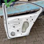 2017 2023 Skoda Super b sağ arka kapı