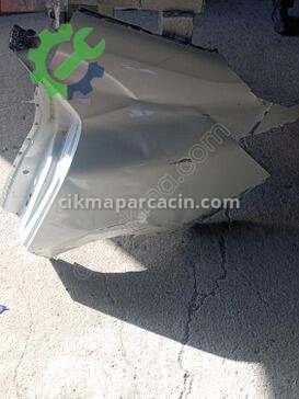 Renault Megane Sol Arka Çamurluk çıkma parça