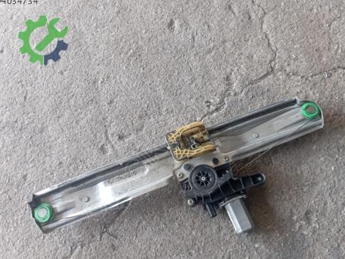 Fiat Egea Sol Ön Cam Krikosu çıkma parça