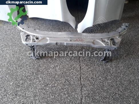 Mercedes-Benz E Serisi Ön Panel çıkma parça