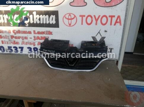 Renault Clio Ön Panjur çıkma parça