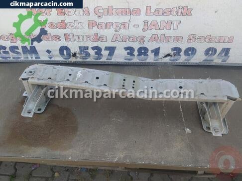 Ford Tourneo Courier Ön Tampon Demiri çıkma parça