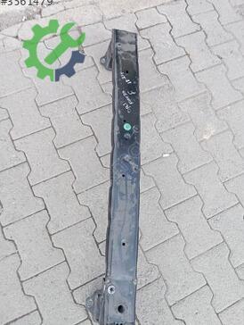 Opel Corsa Ön Tampon Demiri çıkma parça