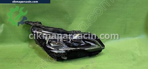 Peugeot 3008 Sağ Ön Far çıkma parça