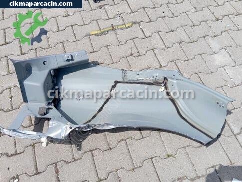Peugeot 508 Sol Arka Çamurluk çıkma parça