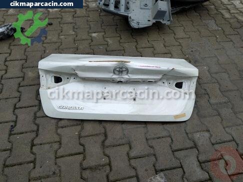 Toyota Corolla Bagaj Kapağı çıkma parça