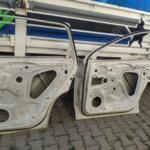 2018 2022 Skoda karog sağ ön sağ arka kapı