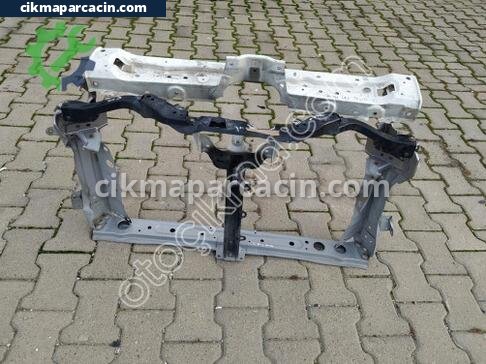 Toyota C-HR Hybrid Ön Panel çıkma parça